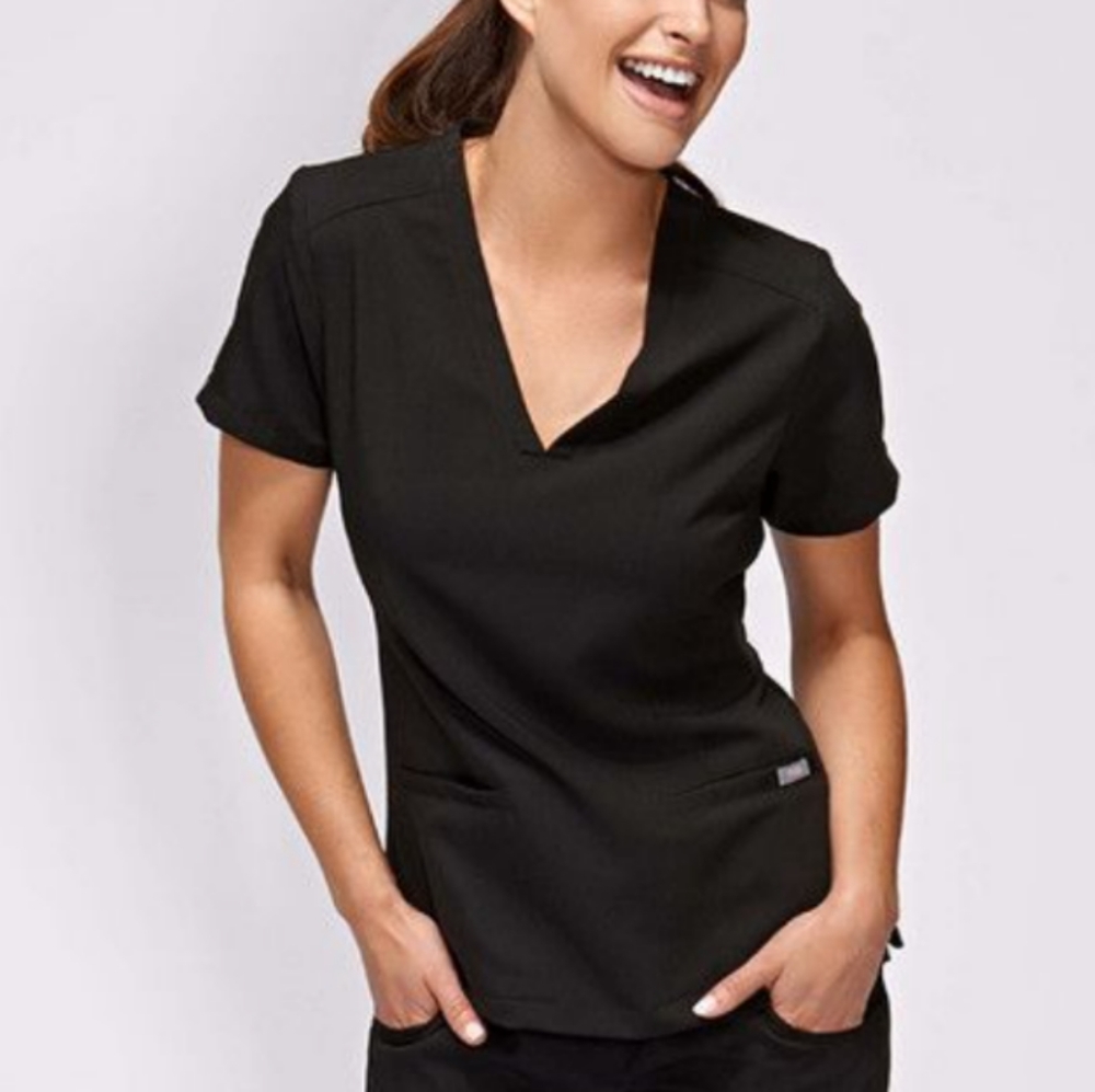 Figs scrubs top NWOT medium